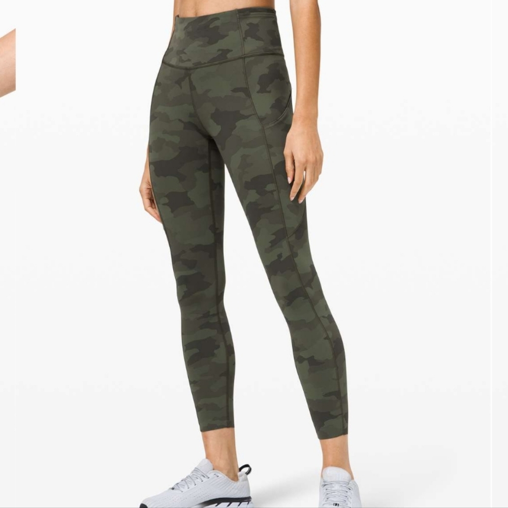 Lululemon Fast and Free Camo Leggings 25”